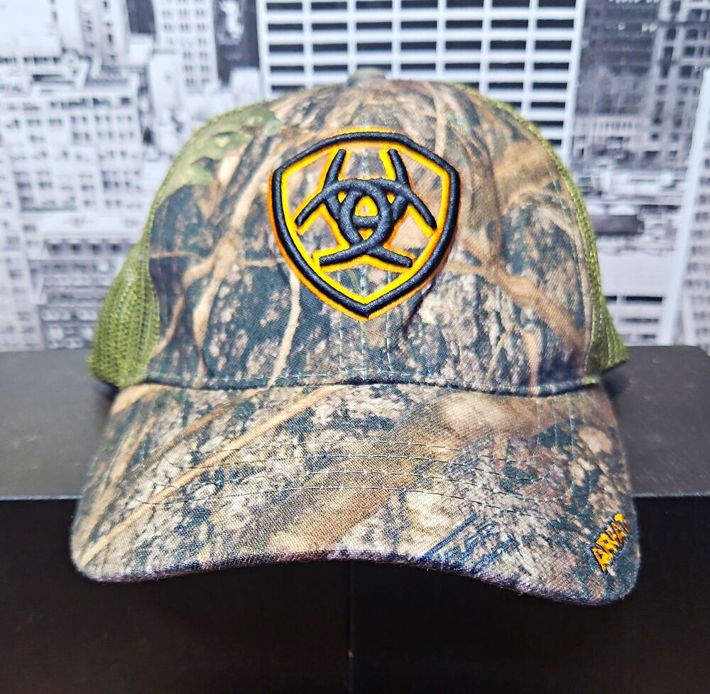 Ariat Camouflage Green Mesh Back Ball Cap Hat, One Size Unisex Adults